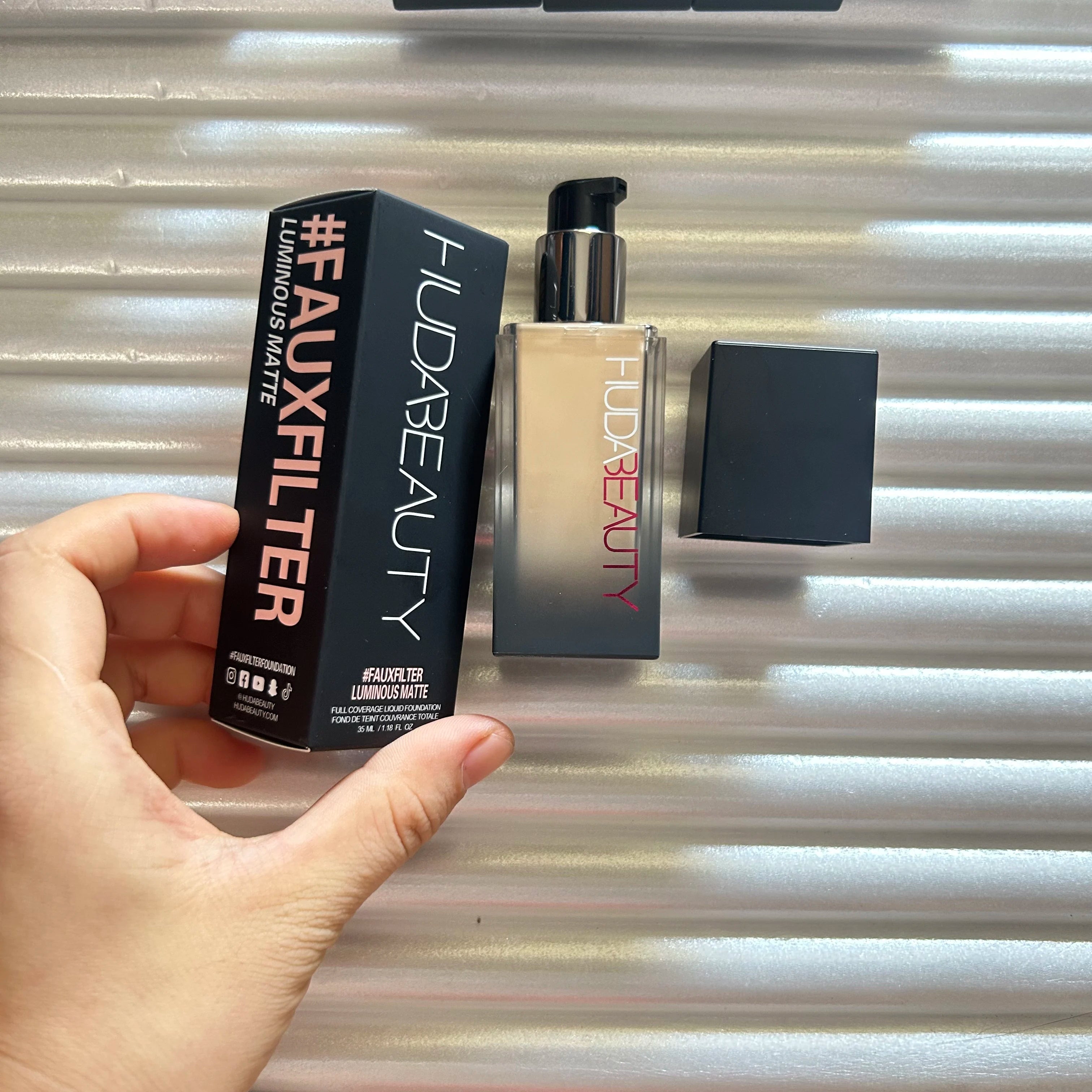 FauxFilter Luminous Matte Foundation  Liquid Foundation Moisturizing Make-up Waterproof Long-lasting Concealer Liquid Foundation