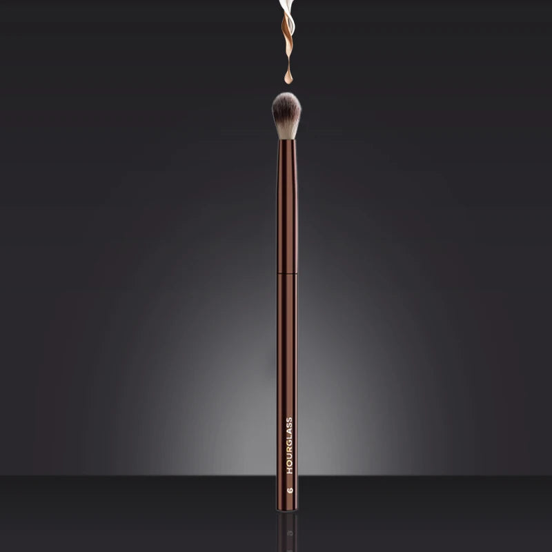 Hourglass Makeup Brush- No.6 Tapered Blender Brush Soft and Skin-friendly Fiber Hair Fashion Design Single Eye Brush