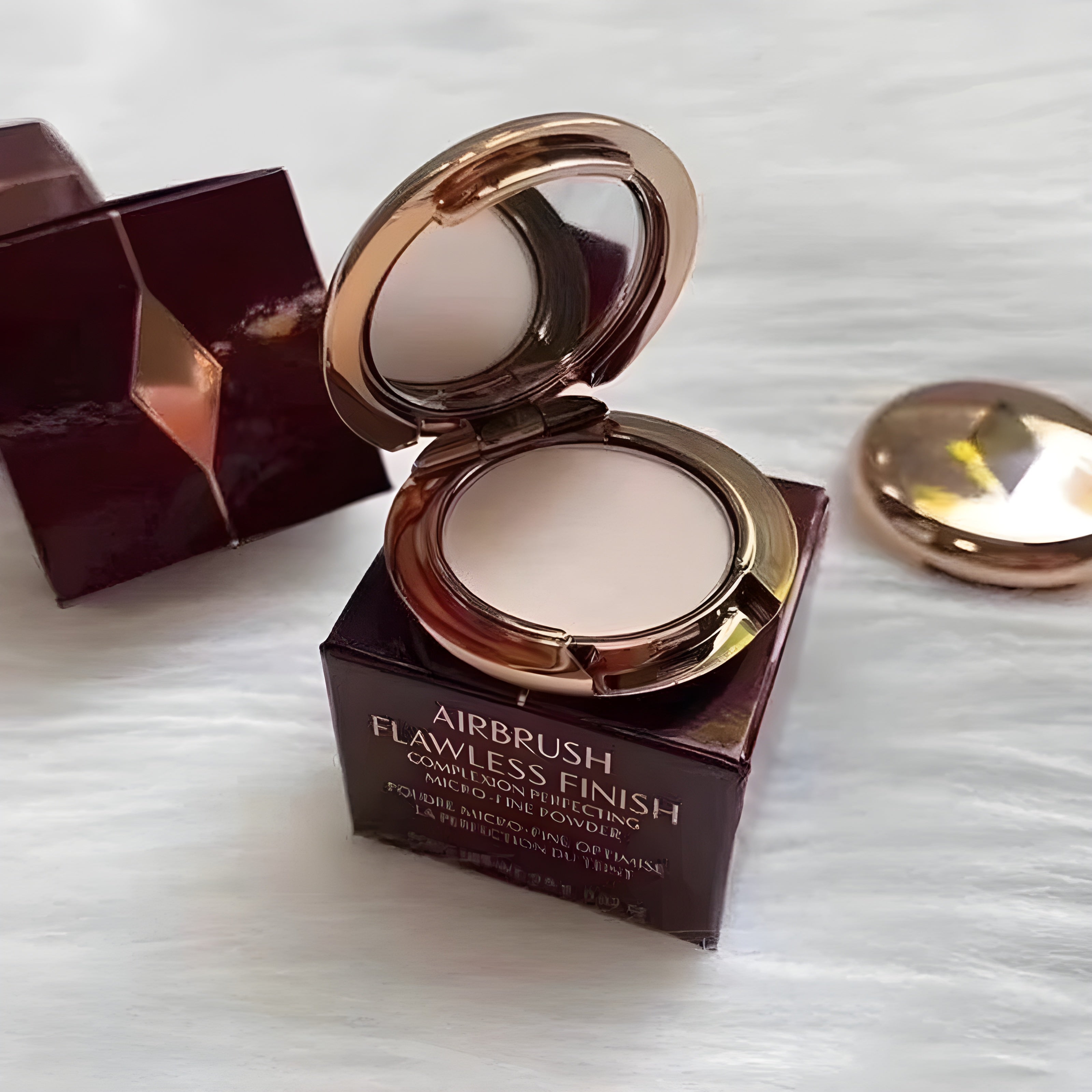 Mini Powder Setting Powder – Langdurige Oliecontrole & Natuurlijke Glow